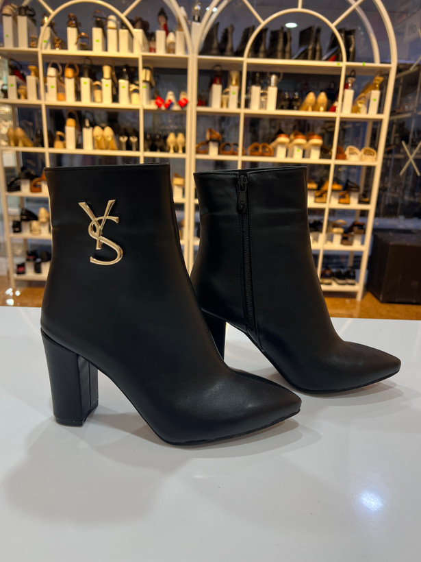 نیم بوت زنانه ysl پاشنه دار